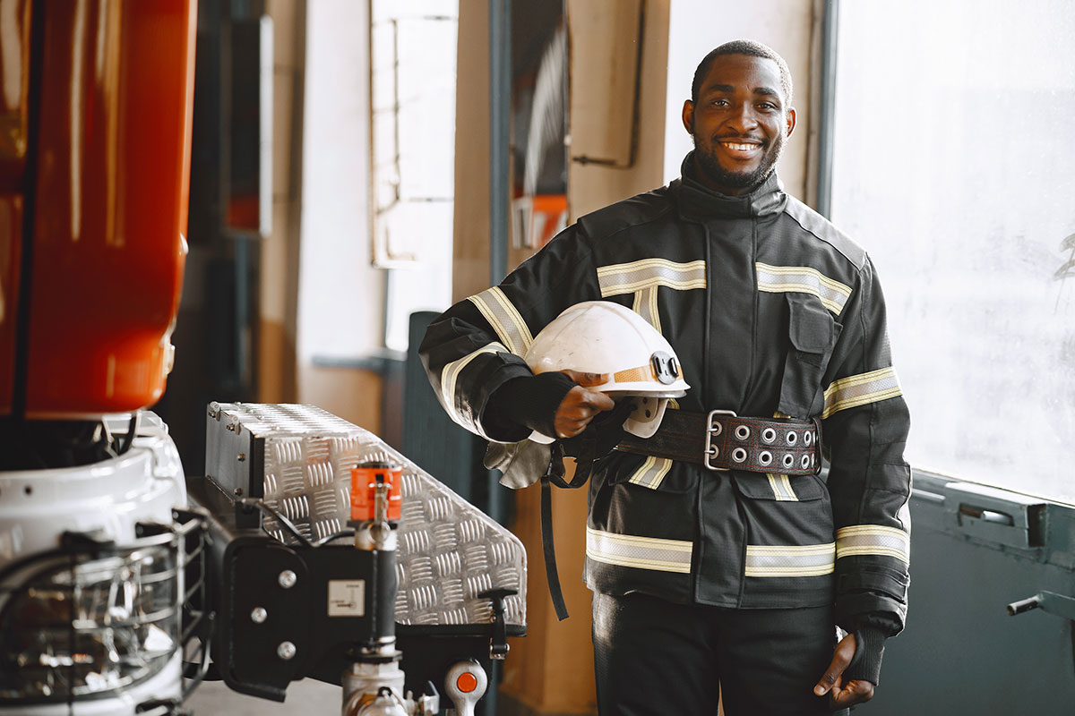 frontline-worker-engagement-campaigns-commskit firefighter in the public sector frontline worker showing employee engagement with CommsKit